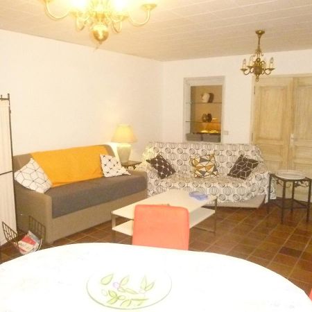 SANARY - Zone piétonne - GARAGE - CLIM - 2 chambres 4 à 6 personnes - WIFI Exterior foto